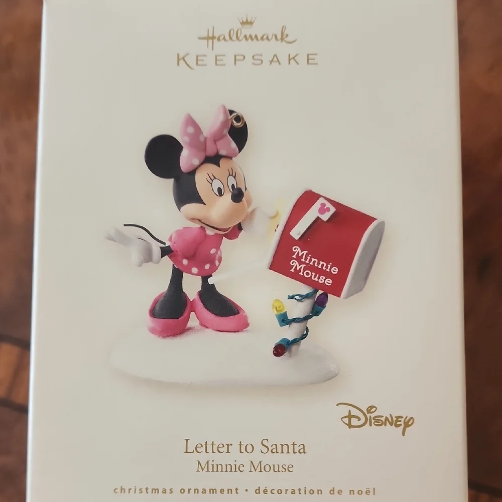 Hallmark Minnie Mouse Ornament with Pink and Red Accents - Picture 1 of 3
